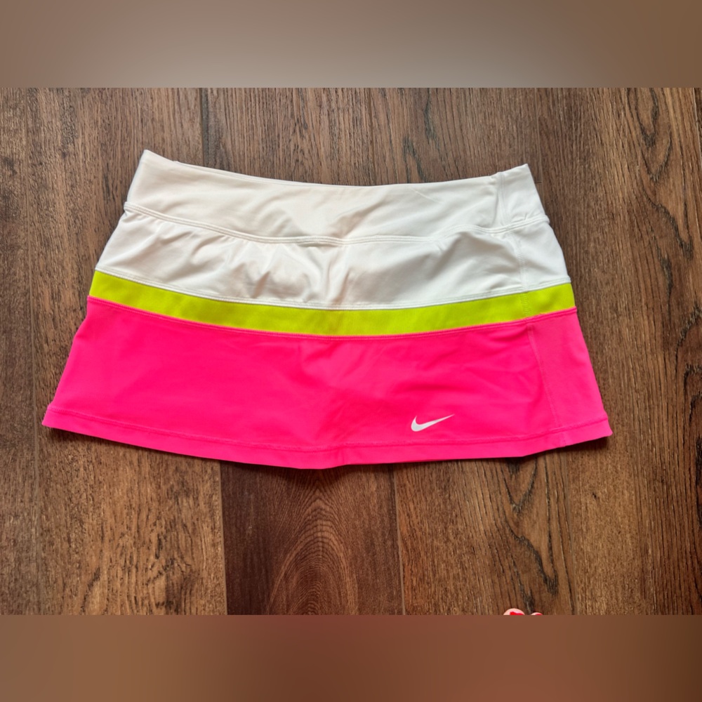 Women’s Nike Tennis Skirt